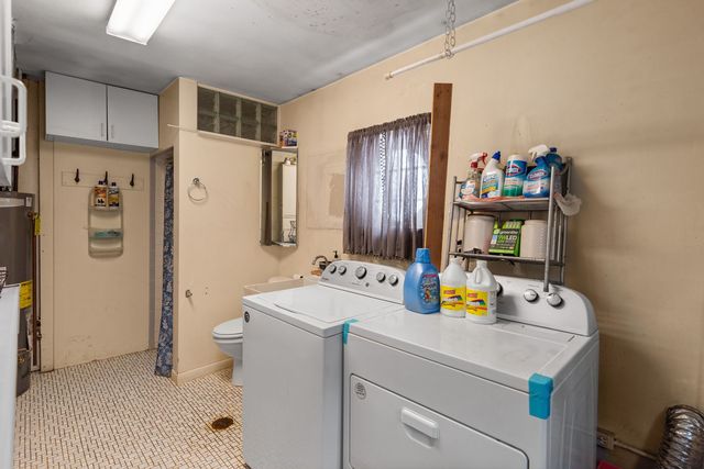 1215 Carmel Boulevard, Zion, IL 60099