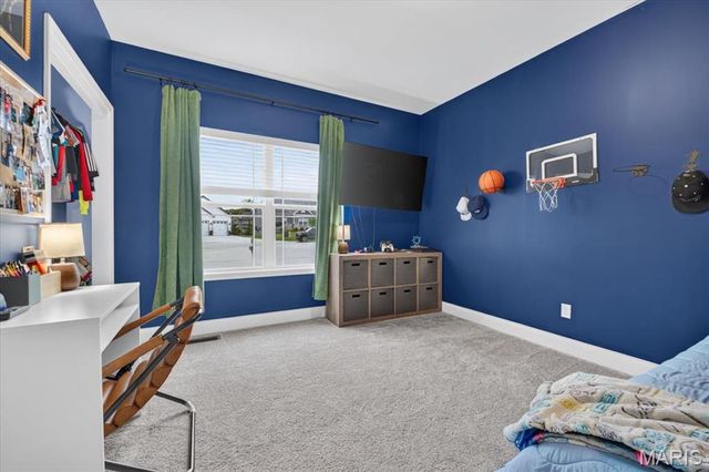 512 Spruce Hollow Court, Wentzville, MO 63385
