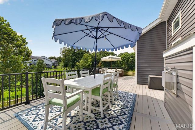 512 Spruce Hollow Court, Wentzville, MO 63385