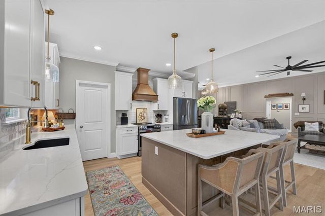 512 Spruce Hollow Court, Wentzville, MO 63385