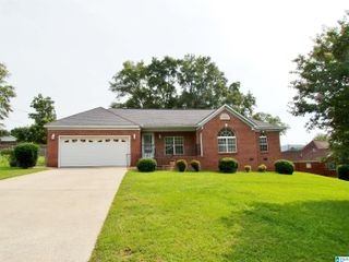 1729 PATCH PLACE, Anniston, AL 36201