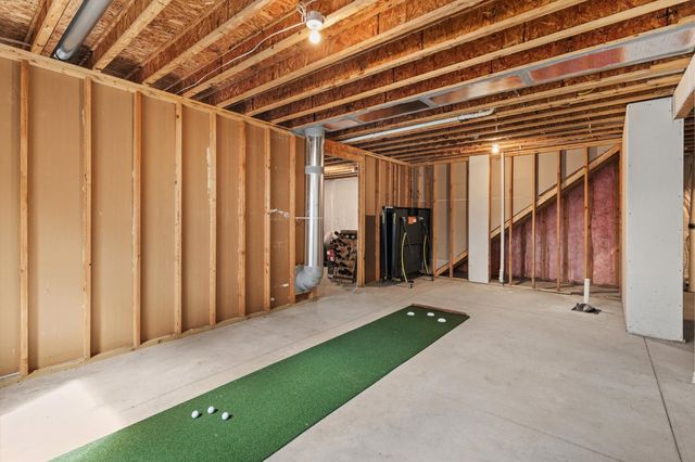 9914 Marnewood Drive, Johnston, IA 50131
