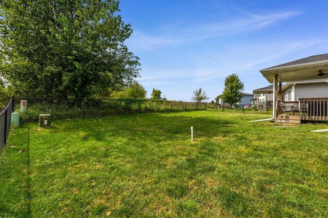 9914 Marnewood Drive, Johnston, IA 50131