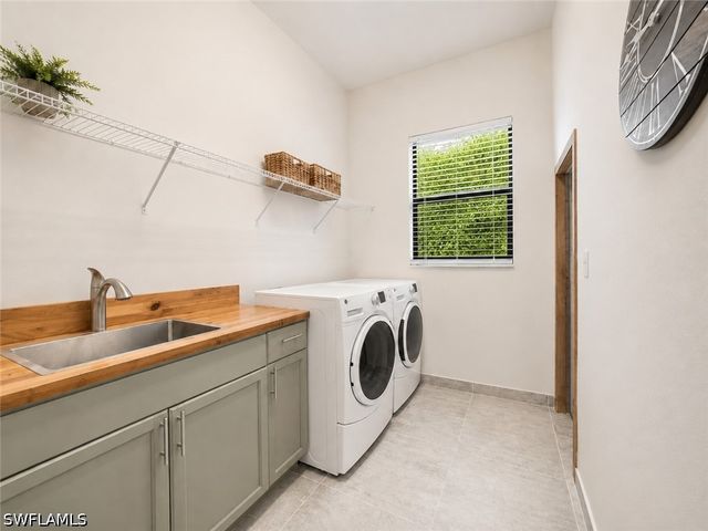 4446 Crimson AVE, Naples, FL 34119