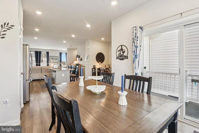 7626 CLAYTON AVE, Coopersburg, PA 18036