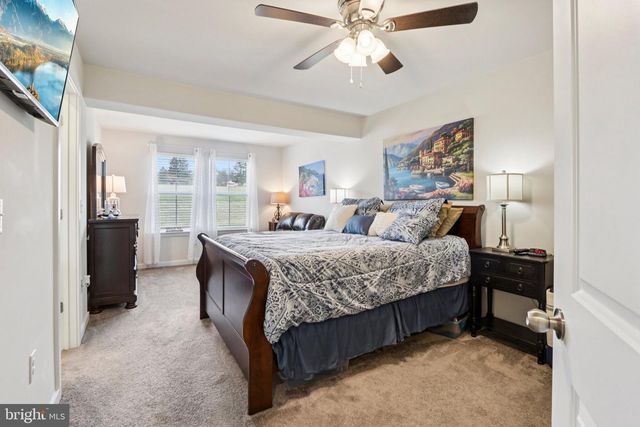 7626 CLAYTON AVE, Coopersburg, PA 18036