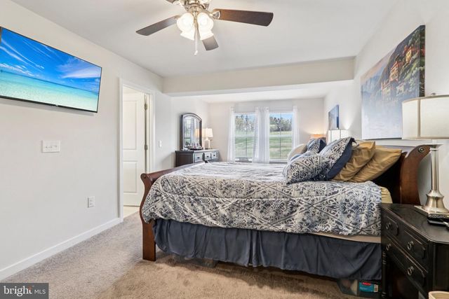 7626 CLAYTON AVE, Coopersburg, PA 18036