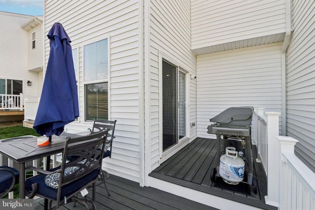 7626 CLAYTON AVE, Coopersburg, PA 18036