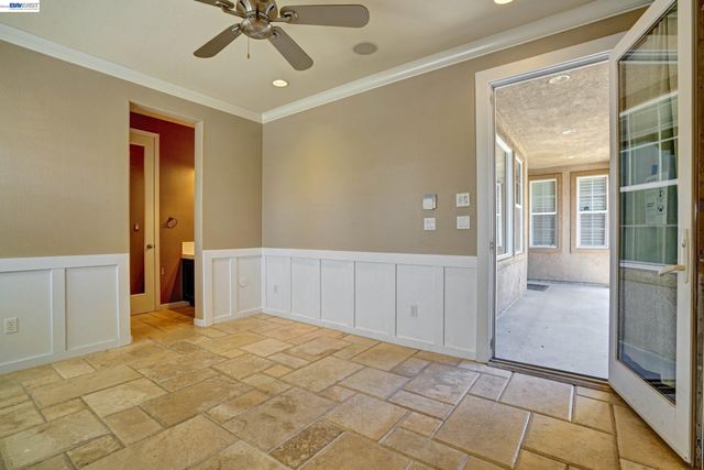 2746 Montego Bay St, Pittsburg, CA 94565