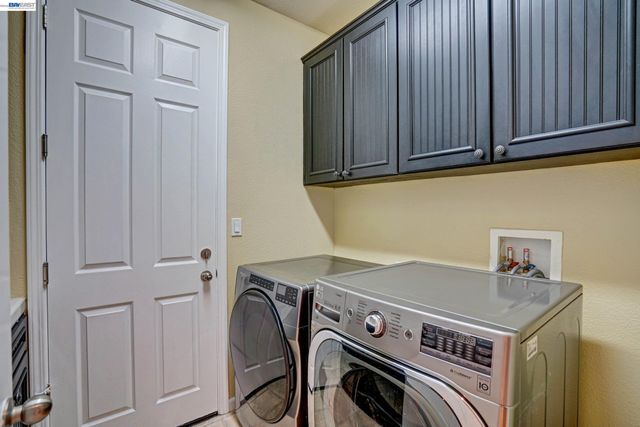 2746 Montego Bay St, Pittsburg, CA 94565