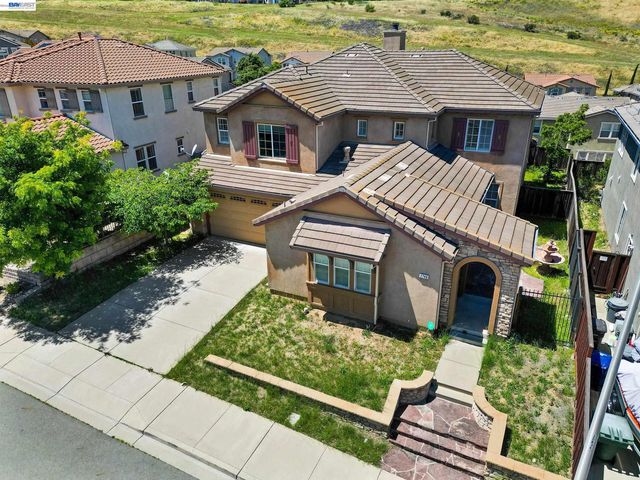 2746 Montego Bay St, Pittsburg, CA 94565