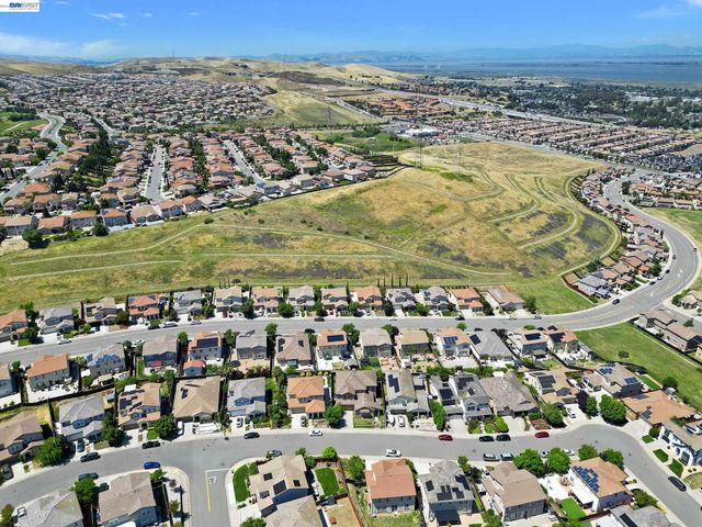 2746 Montego Bay St, Pittsburg, CA 94565