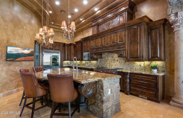 9151 N FIRERIDGE Trail, Fountain Hills, AZ 85268