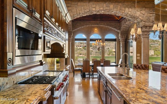 9151 N FIRERIDGE Trail, Fountain Hills, AZ 85268