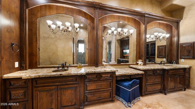 9151 N FIRERIDGE Trail, Fountain Hills, AZ 85268