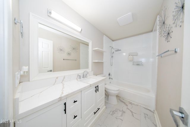 2317 W DANBURY Road, Phoenix, AZ 85023