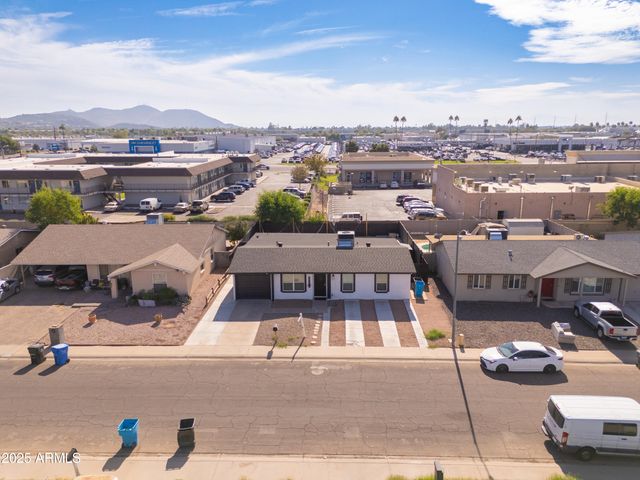 2317 W DANBURY Road, Phoenix, AZ 85023