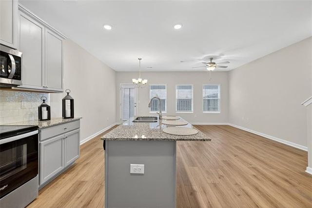 228 Buckingham Lane, Hoschton, GA 30548