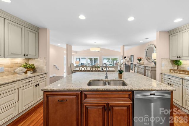 14 King Haigler Chase Court, Clover, SC 29710