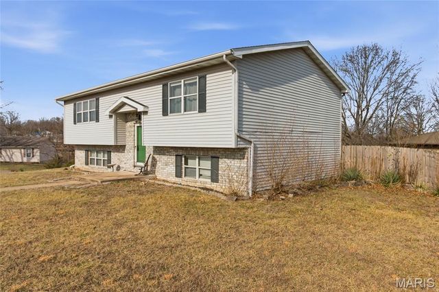 20440 Sweetwater Road, Waynesville, MO 65583