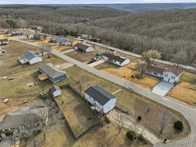 20440 Sweetwater Road, Waynesville, MO 65583