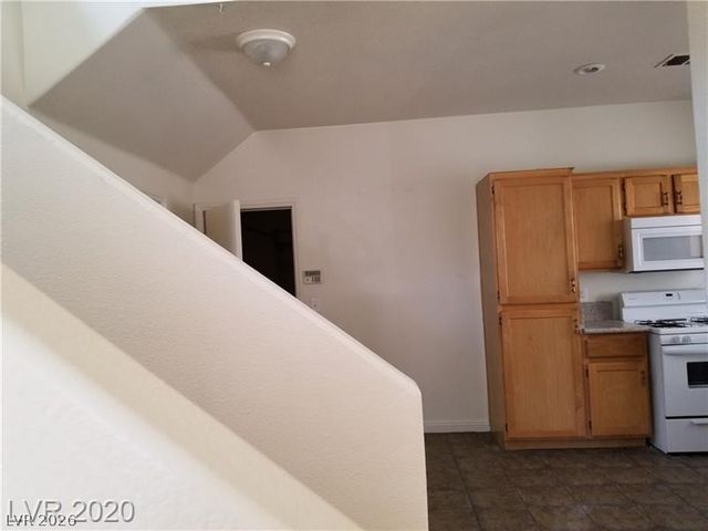 9937 La Paca Avenue, Las Vegas, NV 89117