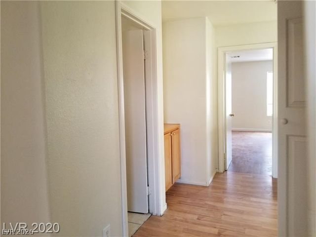 9937 La Paca Avenue, Las Vegas, NV 89117