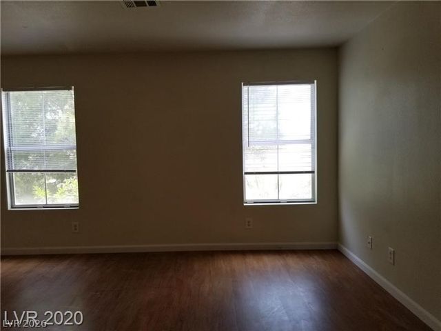 9937 La Paca Avenue, Las Vegas, NV 89117