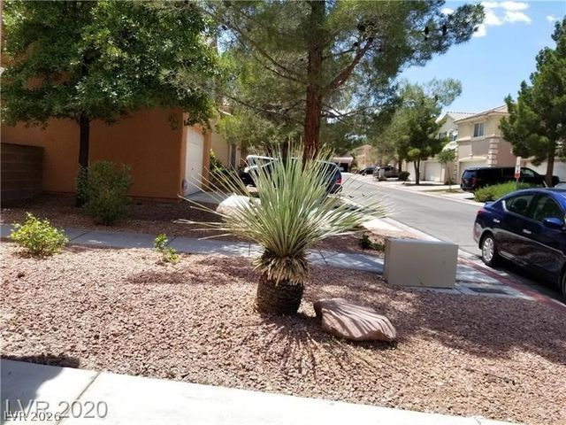 9937 La Paca Avenue, Las Vegas, NV 89117