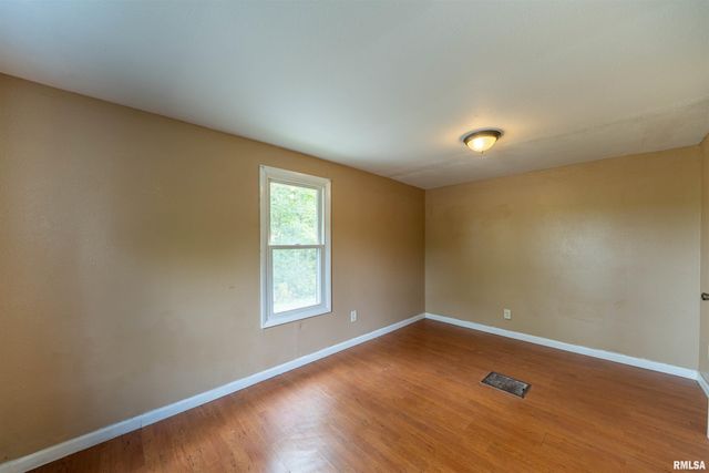 4625A N GALENA Road, Peoria Heights, IL 61616