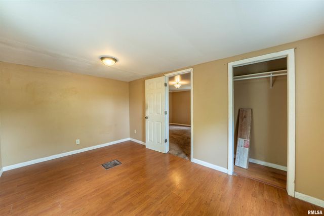 4625A N GALENA Road, Peoria Heights, IL 61616