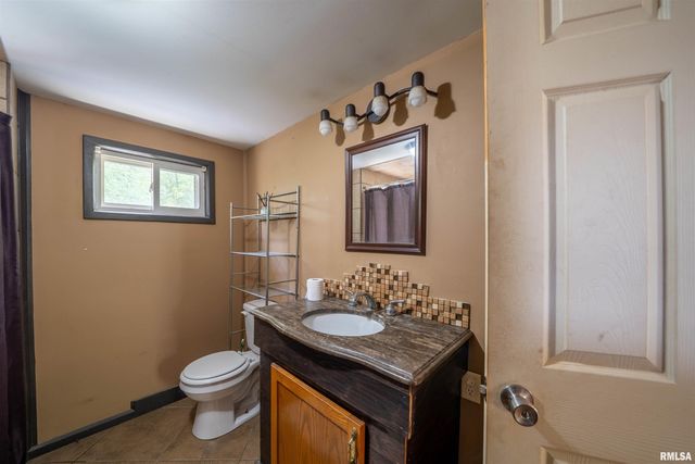 4625A N GALENA Road, Peoria Heights, IL 61616