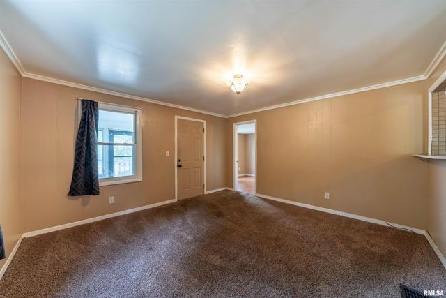 4625A N GALENA Road, Peoria Heights, IL 61616