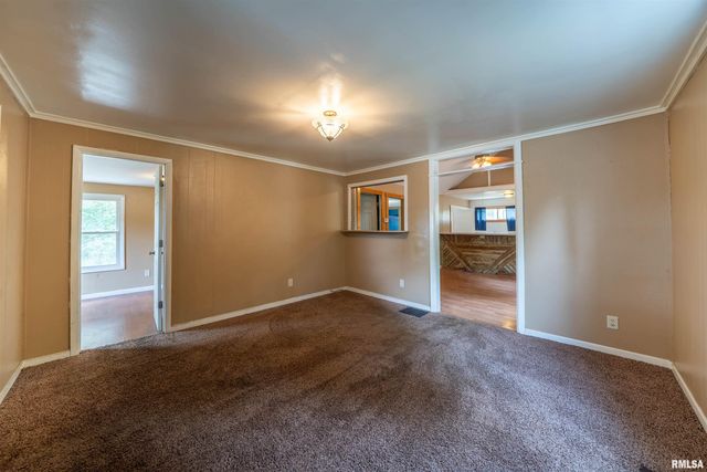 4625A N GALENA Road, Peoria Heights, IL 61616