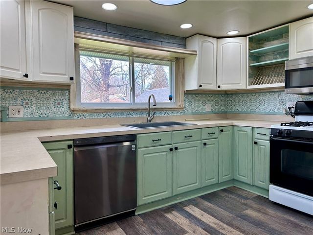 1421 Ohio Avenue, Ashtabula, OH 44004