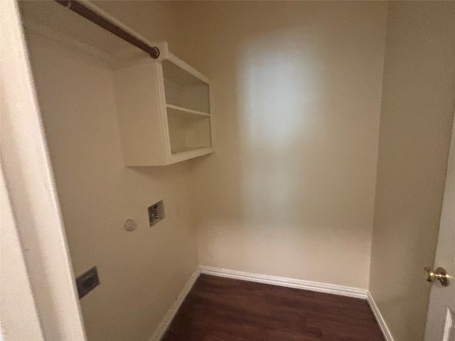 2017 Caitlin Drive, Lewisville, TX 75067