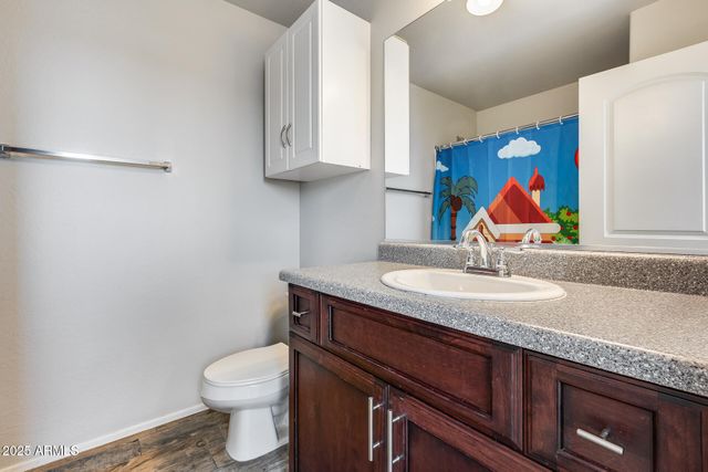 2035 E HEARTWOOD Lane, Phoenix, AZ 85022