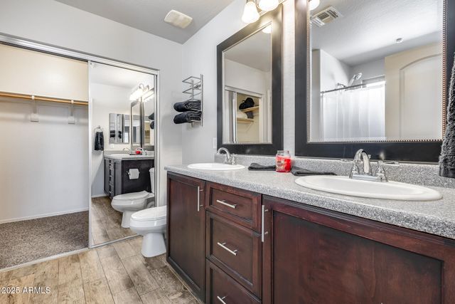 2035 E HEARTWOOD Lane, Phoenix, AZ 85022