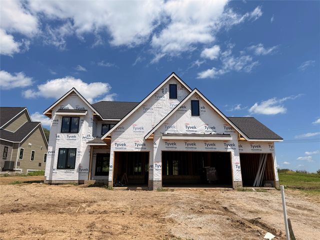 1472 S 81st Street, West Des Moines, IA 50266
