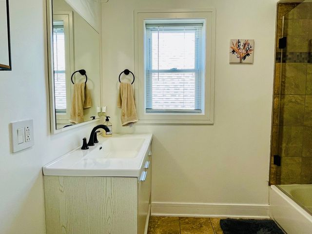 5410 S Harding Avenue, Chicago, IL 60632