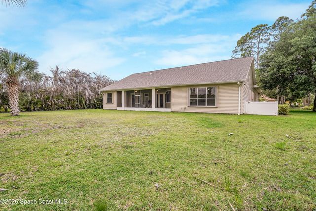 255 Brightwater Drive SE, Palm Bay, FL 32909