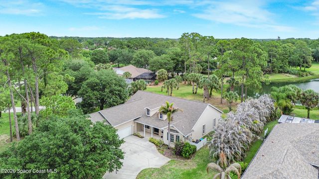 255 Brightwater Drive SE, Palm Bay, FL 32909