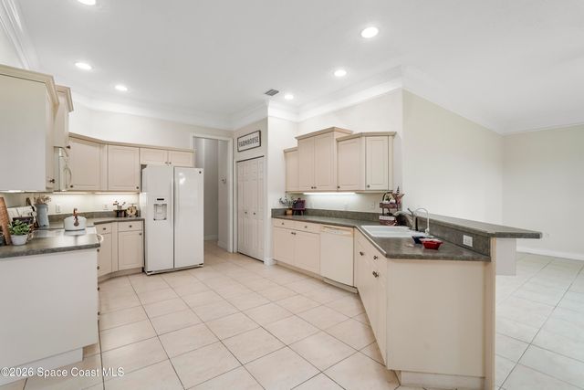 255 Brightwater Drive SE, Palm Bay, FL 32909