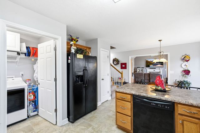 1931 Mural Ln, Murfreesboro, TN 37127