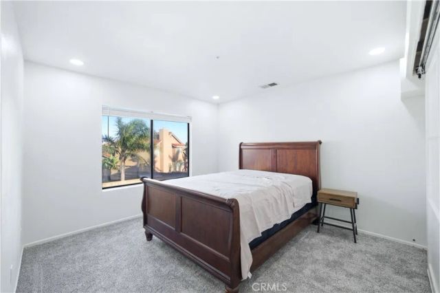 7127 Kempster Avenue, Fontana, CA 92336