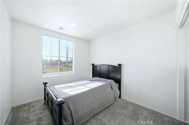 7127 Kempster Avenue, Fontana, CA 92336