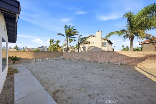 7127 Kempster Avenue, Fontana, CA 92336