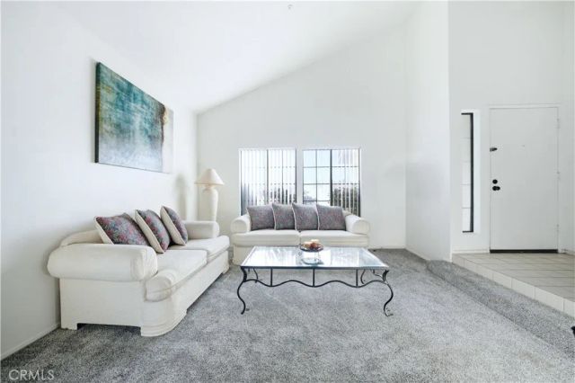 7127 Kempster Avenue, Fontana, CA 92336