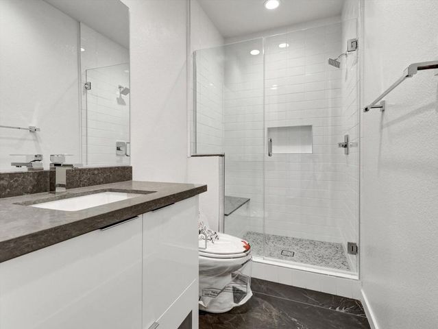 764 Obsidian Loop E, Palm Springs, CA 92264