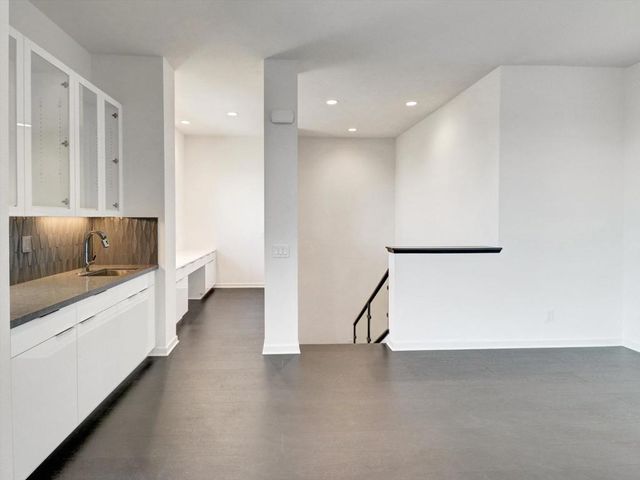 764 Obsidian Loop E, Palm Springs, CA 92264